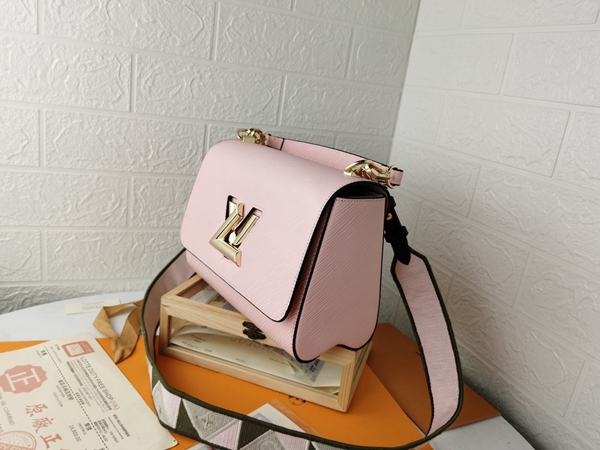 ルイヴィトンバッグ背面デザイン